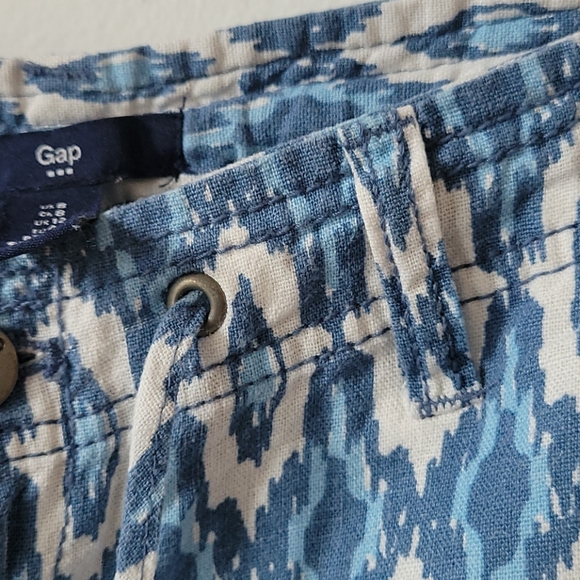 Gap short - Picture 13 of 14